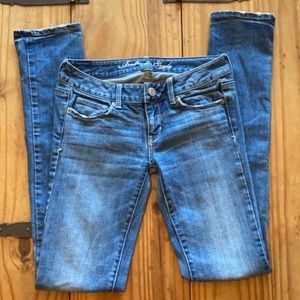 American Eagle skinny jeans